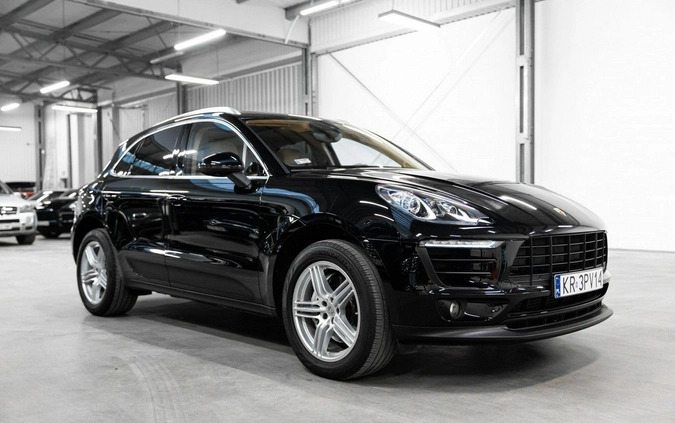 porsche Porsche Macan cena 235000 przebieg: 51000, rok produkcji 2017 z Świeradów-Zdrój